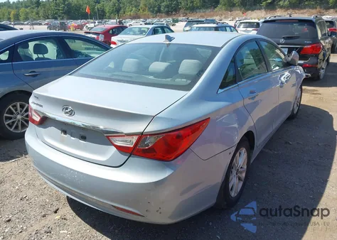 2013 Hyundai Sonata Gls z USA, uszkodzony, nr VIN 5NPEB4AC3DH771447